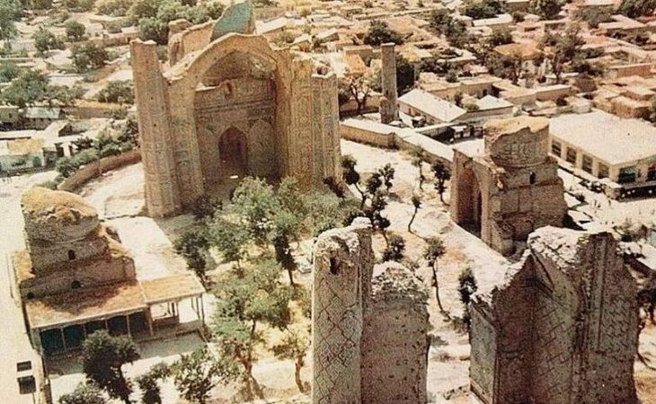 Мечеть Биби-Ханум в Самарканде — величественный символ эпохи Амира Темура